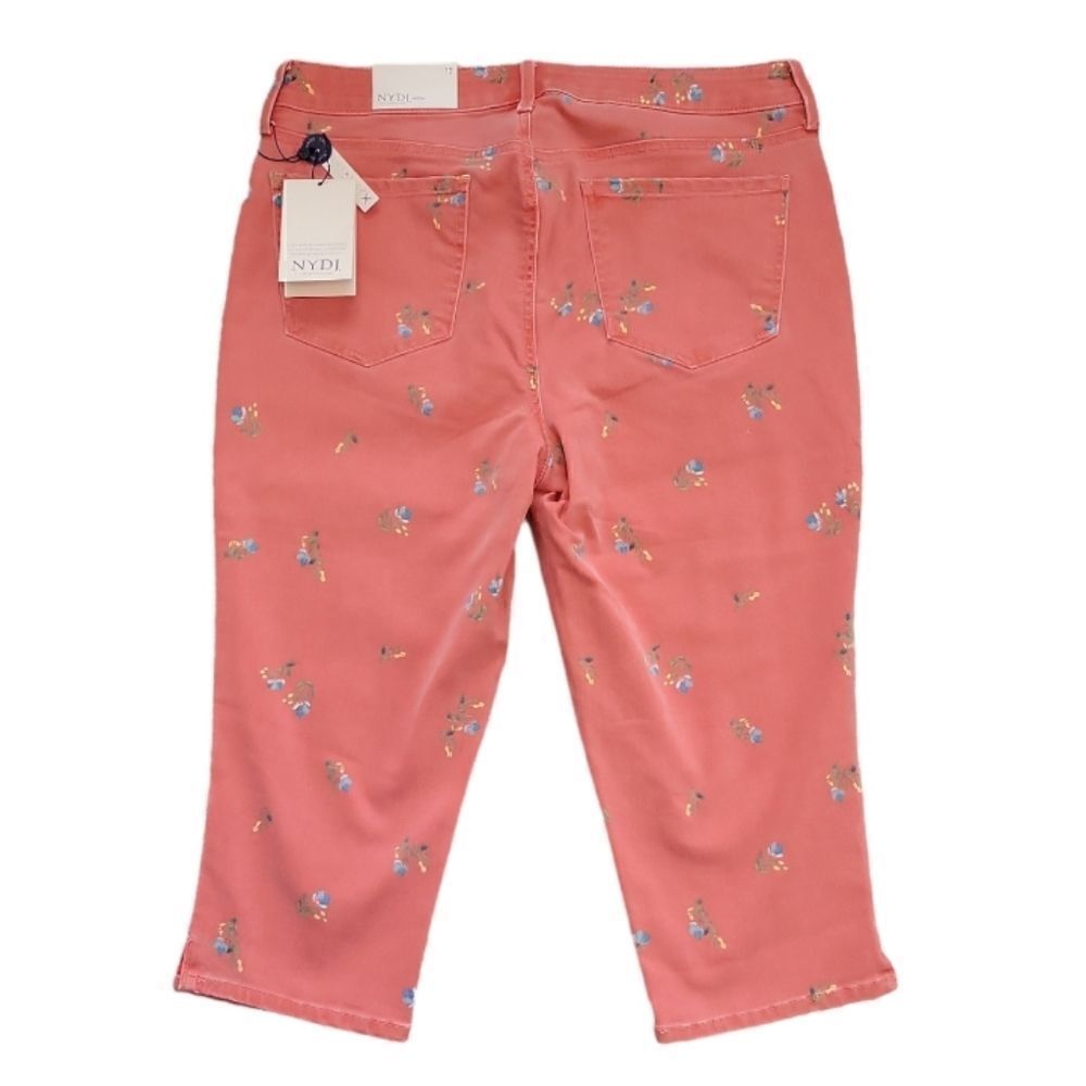 NWT NYDJ LIFT AHD TUCK FLORAL CROP PANTS SZ. 12 - Picture 2 of 6